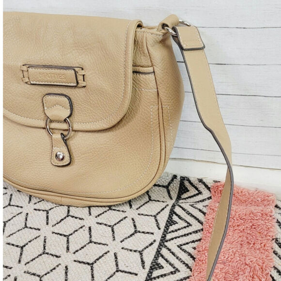 MATTIES LIGHT TAN SHOULDER BAG - Picture 3 of 16